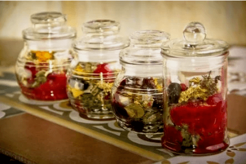Biljne infuzije i čajevi jedno je od sredstava tradicionalne medicine u zglobnim patologijama